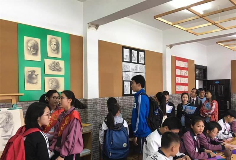 三中三澳門，探索與解析，三中三澳門，深度探索與解析