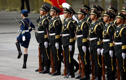 儀仗隊(duì)隊(duì)長(zhǎng)，職責(zé)、角色與SEO優(yōu)化策略探討，儀仗隊(duì)隊(duì)長(zhǎng)職責(zé)與角色及SEO優(yōu)化策略探討