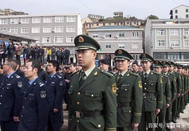 警備區(qū)權(quán)力詳解，究竟權(quán)力大小如何？，警備區(qū)權(quán)力深度解析，權(quán)力范圍與大小揭秘