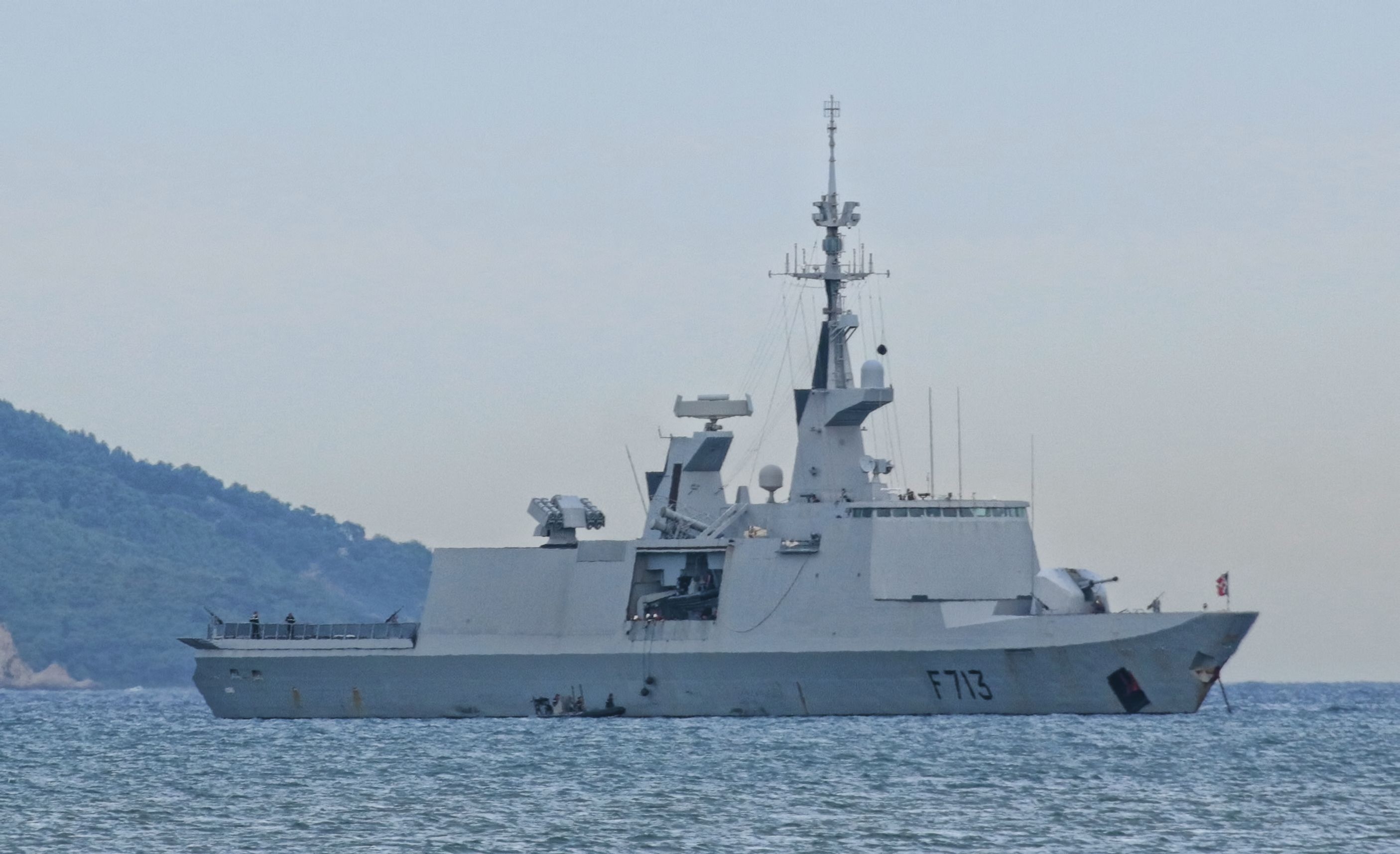 中國(guó)海軍護(hù)衛(wèi)艦，捍衛(wèi)海洋安全的力量象征，中國(guó)海軍護(hù)衛(wèi)艦，捍衛(wèi)海洋力量的榮耀象征