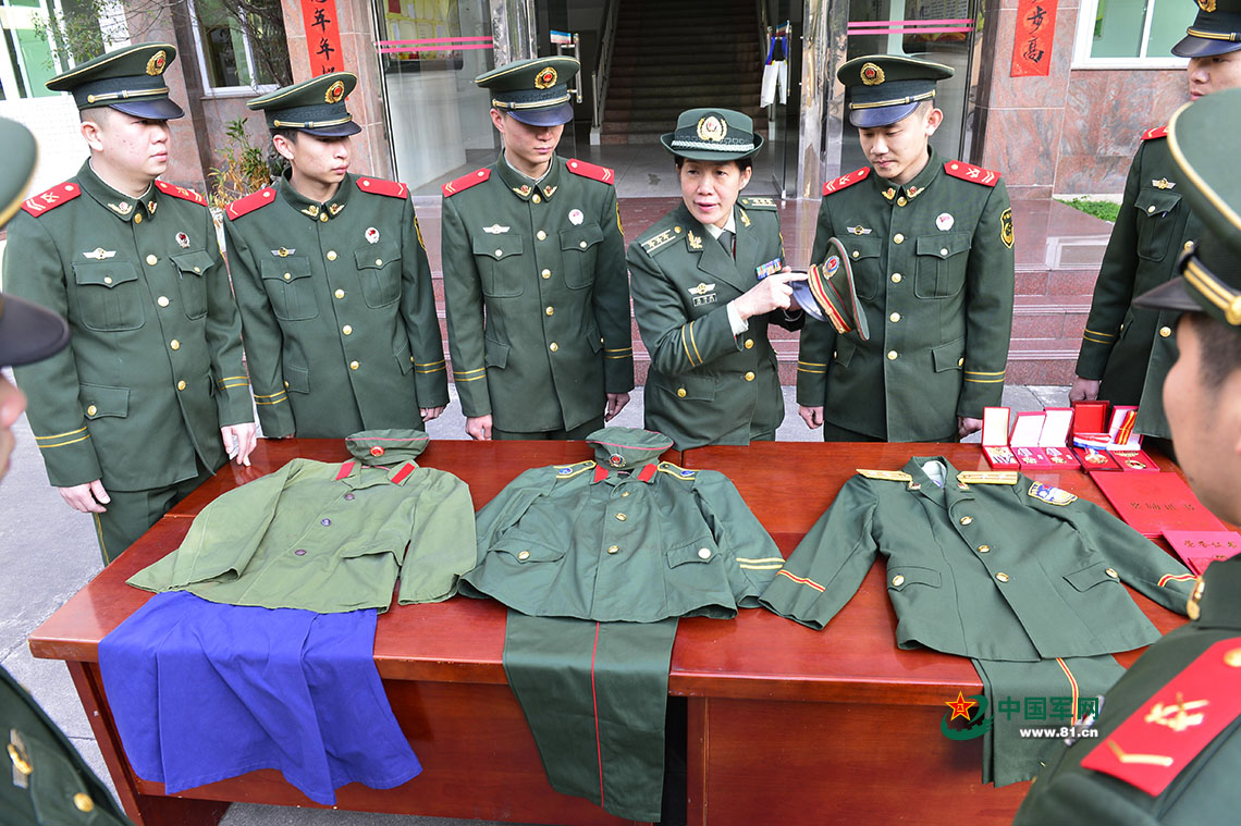 武警軍裝全套，榮耀與責(zé)任，武警軍裝全套，榮耀與責(zé)任的象征