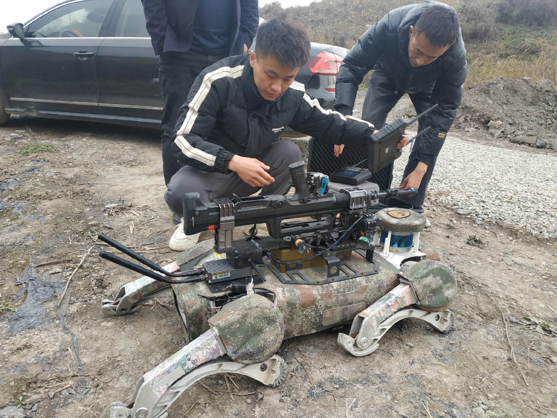 軍用重型防彈盾牌，保護(hù)戰(zhàn)士的生命線，軍用重型防彈盾牌，戰(zhàn)士的生命守護(hù)者