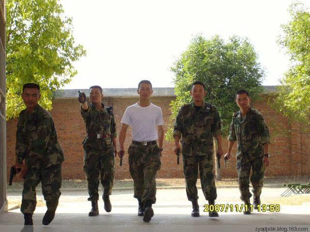 龍焱特種部隊(duì)大隊(duì)長，英勇無畏的領(lǐng)袖與傳奇戰(zhàn)士的典范，龍焱特種部隊(duì)大隊(duì)長，英勇無畏的領(lǐng)袖與戰(zhàn)士傳奇典范