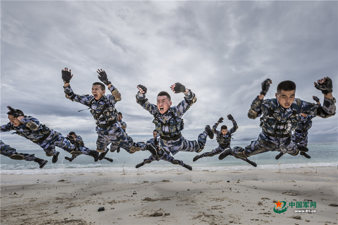 最新軍事圖片高清壁紙，展現(xiàn)現(xiàn)代軍事力量之美，現(xiàn)代軍事力量之美，高清壁紙軍事圖片展示