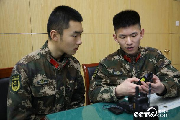 國(guó)防軍事頻道大家談，深度探討軍事話題，共筑國(guó)防強(qiáng)國(guó)夢(mèng)，國(guó)防軍事頻道深度探討，共筑國(guó)防強(qiáng)國(guó)夢(mèng)，軍事話題大家談