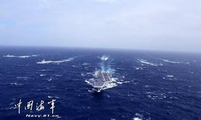 走進(jìn)中國(guó)人民海軍官網(wǎng)——探索海軍力量，感受藍(lán)色榮耀，走進(jìn)海軍官網(wǎng)，探索藍(lán)色榮耀，感受海軍力量