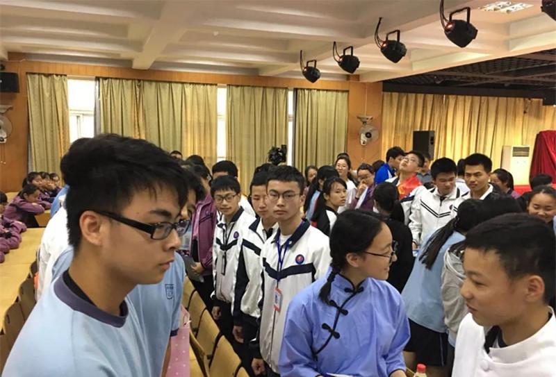 新澳門三中三6組免費(fèi)公開——探索與解析，澳門三中三最新6組數(shù)據(jù)解析與探索，免費(fèi)公開揭秘