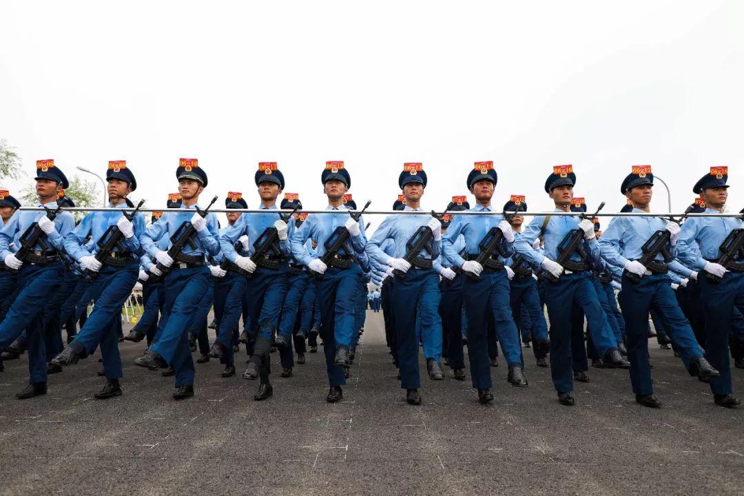 閱兵盛典，2019年的震撼與感動——我的觀后感，閱兵盛典的震撼與感動，我的觀后感回顧與展望（2019年）