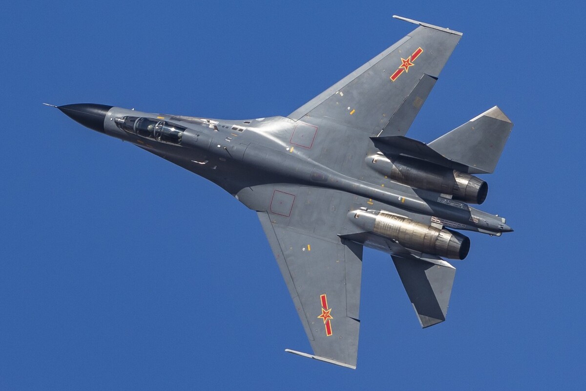 殲-11戰(zhàn)斗機(jī)深度解析資料，殲-11戰(zhàn)斗機(jī)深度解析與性能探討