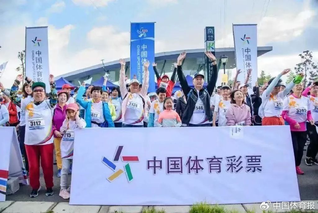新澳門一碼一肖一特一中鳳凰體育彩票——探索彩票背后的秘密，新澳門彩票背后的秘密，一碼一肖一特一中與鳳凰體育彩票解析