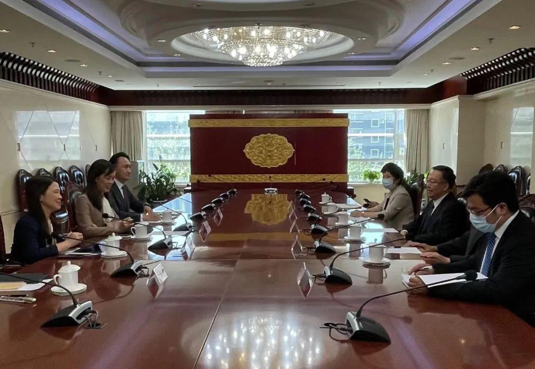 揭秘澳門未來彩票趨勢，精準(zhǔn)預(yù)測六大生肖至2025年（免費(fèi)版），澳門未來彩票趨勢揭秘與精準(zhǔn)生肖預(yù)測至2025年（免費(fèi)版概覽）