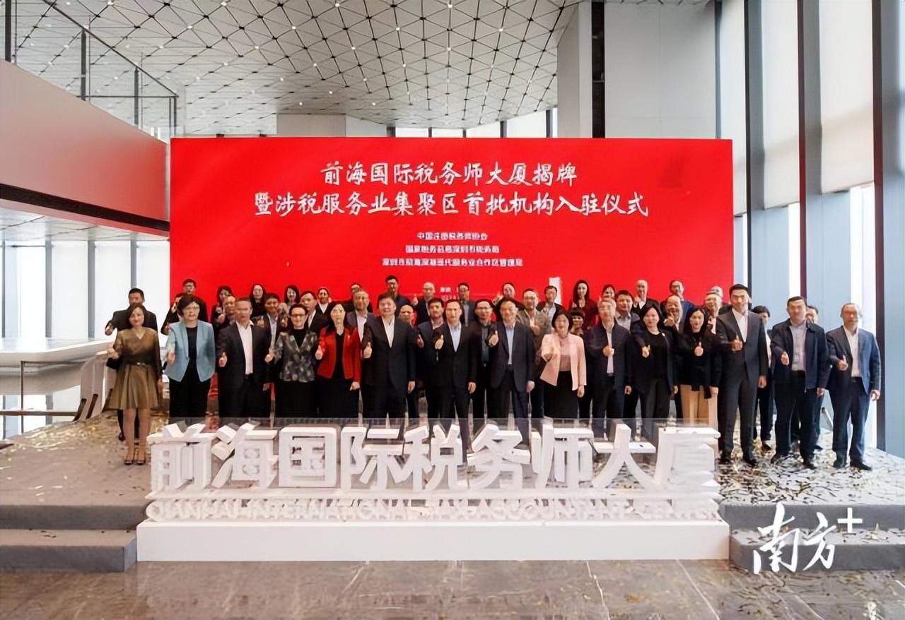 獨(dú)家爆料2025年香港正版資料免費(fèi)大全——一站式獲取所有資源！，獨(dú)家爆料，2025年香港正版資料大全——免費(fèi)獲取所有資源一站式平臺(tái)！
