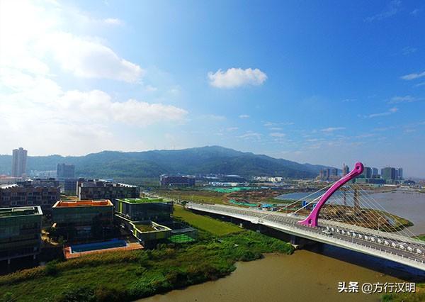 澳門一肖中精準(zhǔn)預(yù)測(cè)，揭秘期期必中的秘密與海南特區(qū)號(hào)的獨(dú)特魅力，澳門一肖精準(zhǔn)預(yù)測(cè)與海南特區(qū)號(hào)的魅力，揭秘期期必中之秘